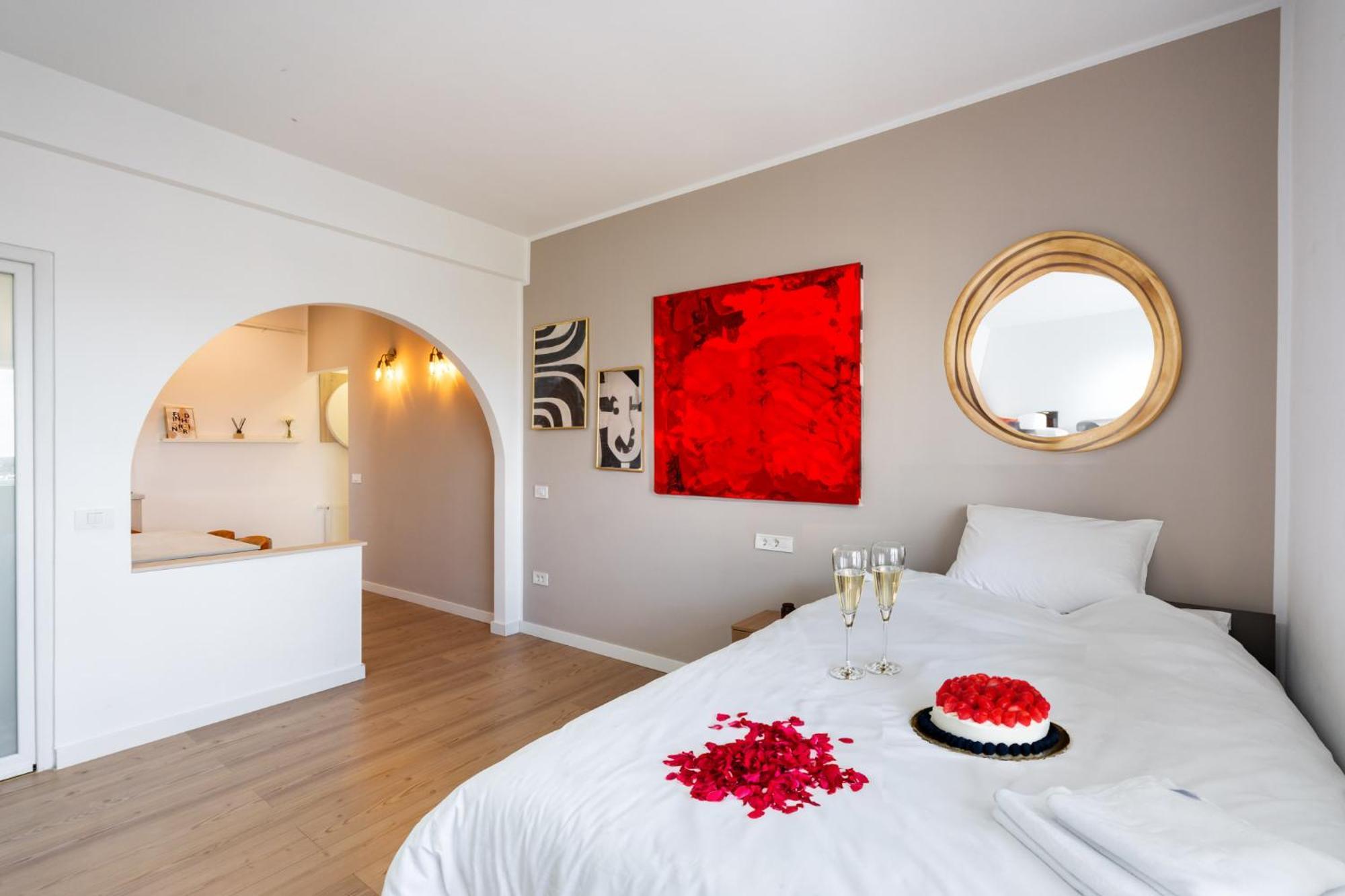 Sunset - Luxury Studio On Calea Victoriei Βουκουρέστι Εξωτερικό φωτογραφία