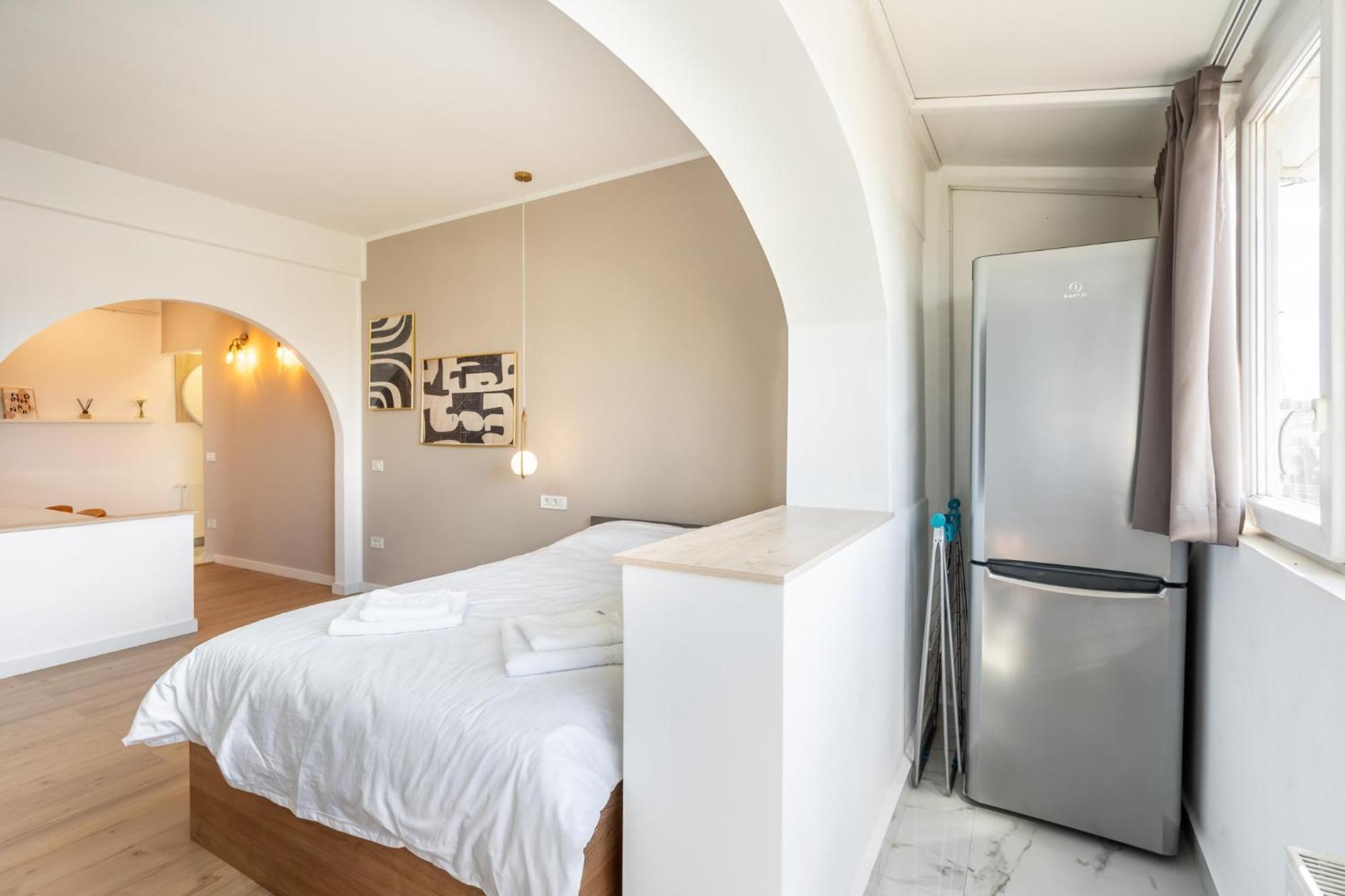 Sunset - Luxury Studio On Calea Victoriei Βουκουρέστι Εξωτερικό φωτογραφία